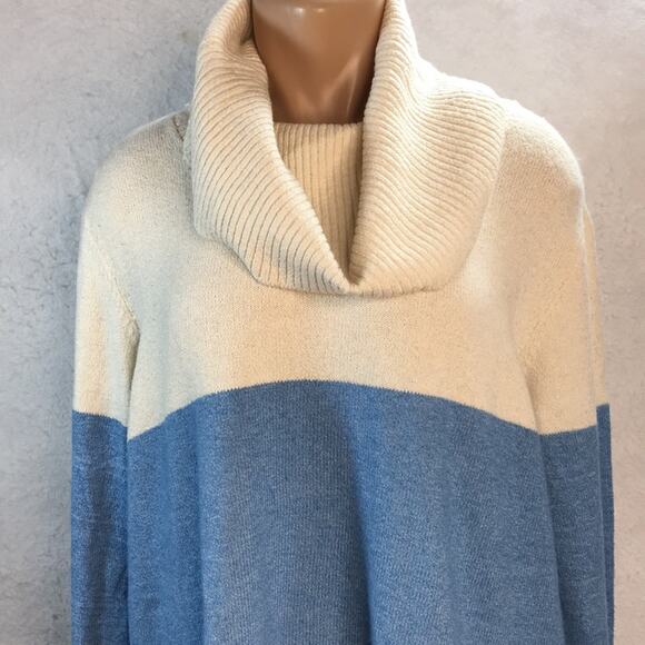 NWT St John's Bay Long Sweater with Cowl Neck Blue & Cream Color Women's Size 1X - Picture 2 of 15